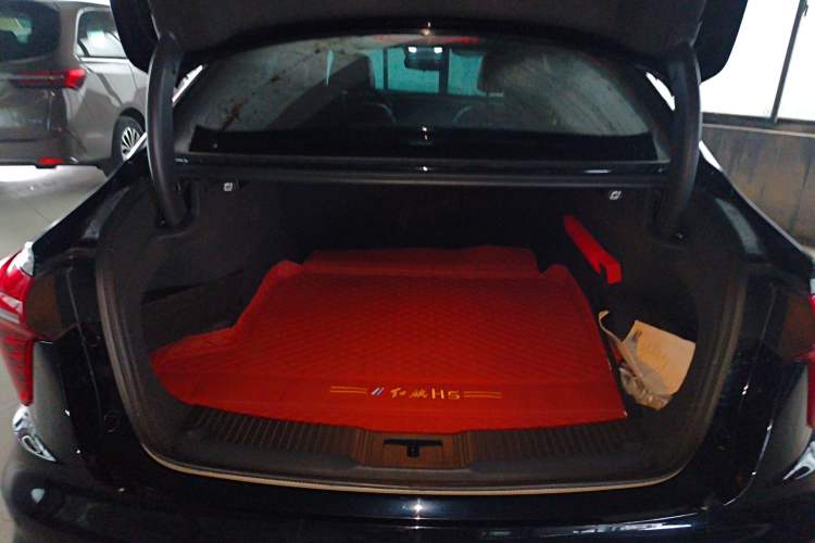 Used Hongqi H5 PHEV 2025 170 Super Hybrid Version