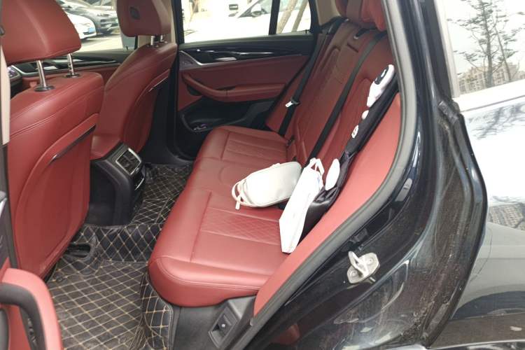 Used BMW X3 2022 Restyled xDrive25i M Sport Package Left Rear Seat