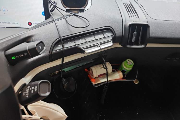 Used Baojun KiWi EV 2021 Artist Model Lithium Iron Phosphate
