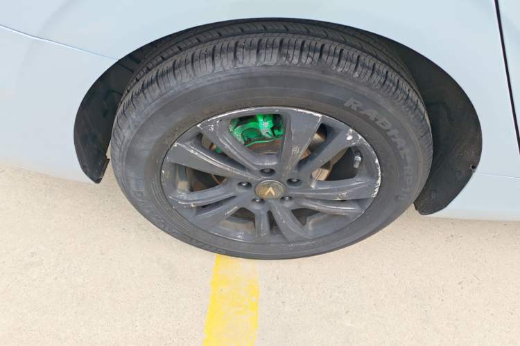 Used CHANGAN Eado 2021 PLUS Blue Whale NE 1.4T GDI DCT Prestige Model Right Rear Wheel Hub