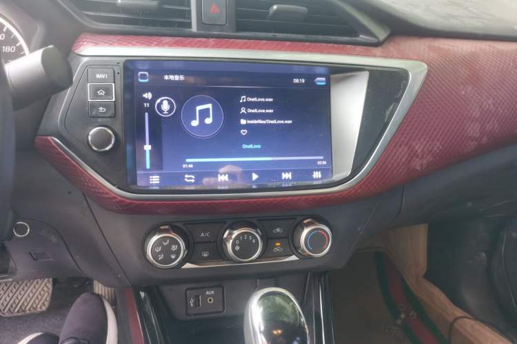 Used Nissan Lannia 2019 1.6L CVT Cool Edition China VI Audio And AC Panel