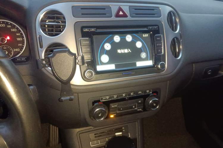 Used Volkswagen Tiguan 2012 2.0 TSI Automatic All-Wheel Drive Flagship Edition