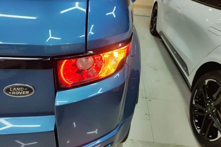 Used Land Rover Range Evoque 2014 2.0T 5-Door Ignite Edition Right Rear Taillight