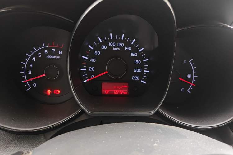 Used Kia K2 2015 Sedan 1.4L MT GLS Instrument Cluster