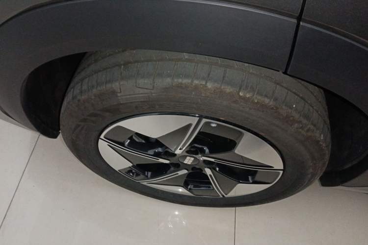 Used Geely Galaxy E5 2026 Model 610km Long-Distance Edition