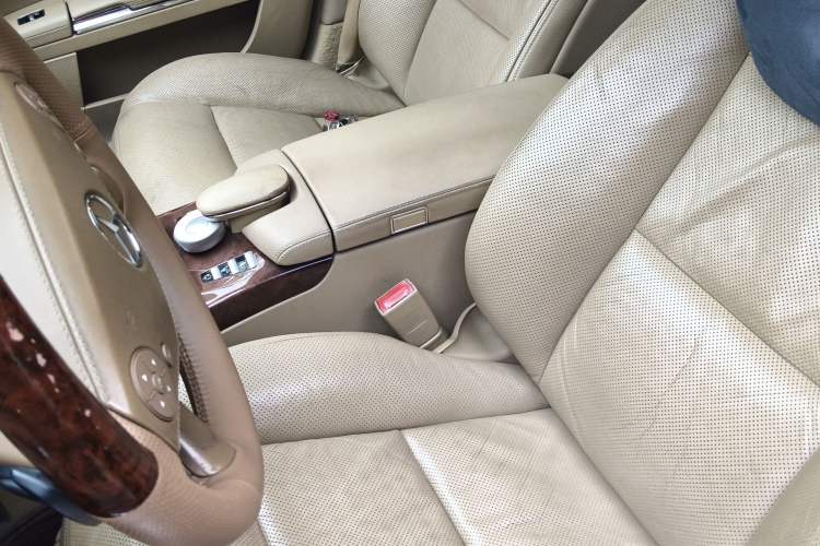 Used Mercedes-Benz S-Class 2010 S 350 L Luxury Model Left Front Seat