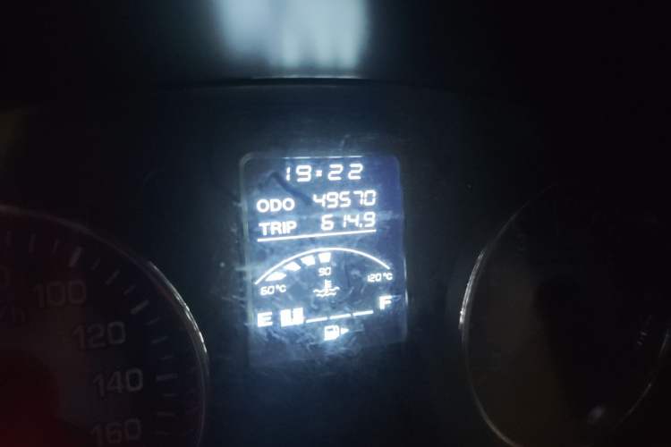 Used Jinbei New Hiace S 2021 1.5L Wealth Model Non-Air-Conditioned Version National VI Standard SWC15M Odometer Close Up