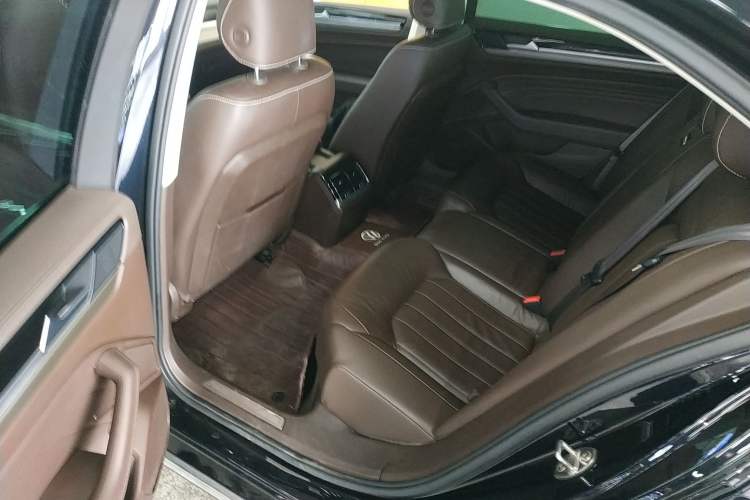 Used Volkswagen Phideon 2021 380TSI Luxury Edition
