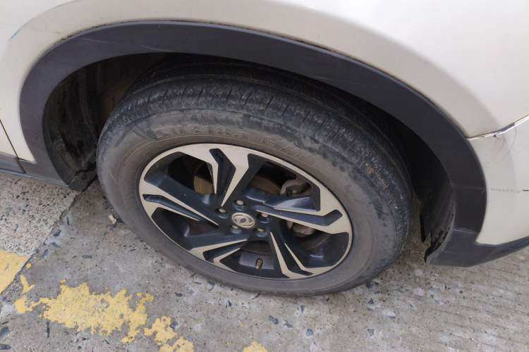 Used Dongfeng Aeolus AX7 2016 1.4T Manual Zhiyi Model