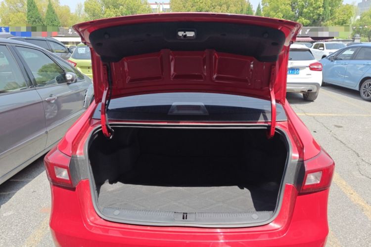 Used Roewe 360 2015 1.5L Automatic Luxury Edition