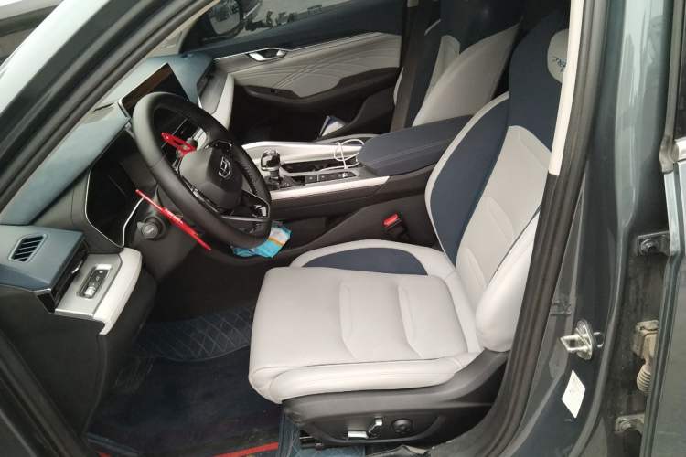 Used Geely Auto Preface 2021 2.0TD Luxury Version Left Front Seat