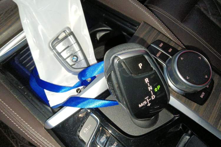 Used BMW 5 Series 2019 Facelifted 530Li Leading Edition Luxury Package