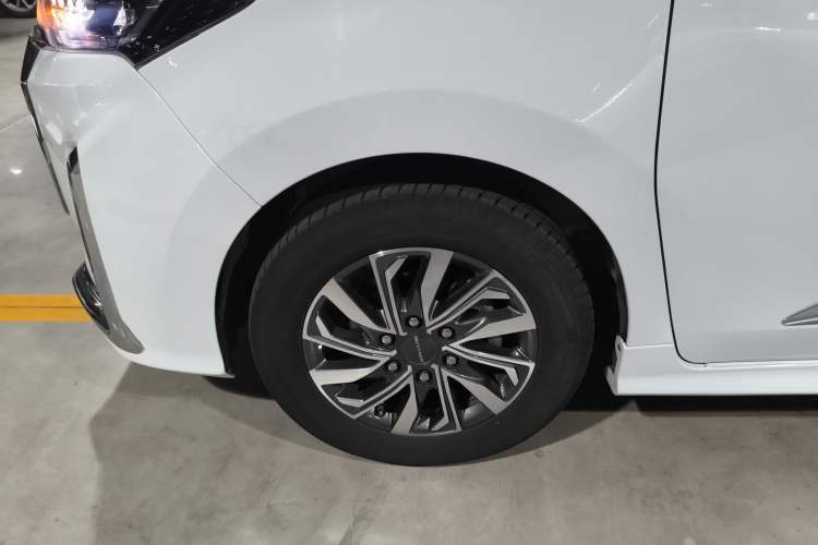 Used SAIC MAXUS G20 2020 2.0T Gasoline Automatic Luxury Edition
