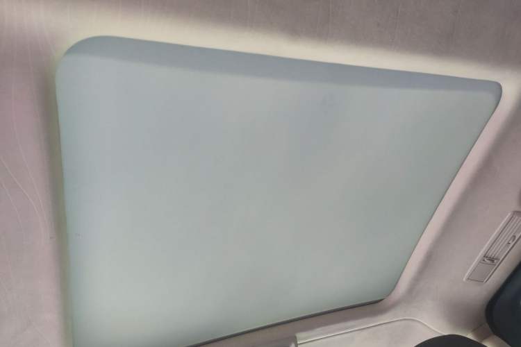 Used Mercedes-Benz V-Class 2021 V 260 Avantgarde Edition