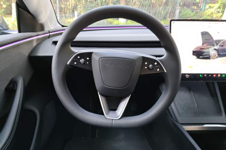Used Tesla Model 3 2023 Rear-Wheel-Drive Version
