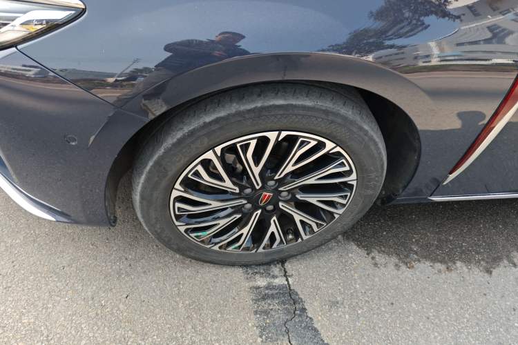 Used Hongqi H5 2023 2.0T Automatic Smart Connect Flagship Edition