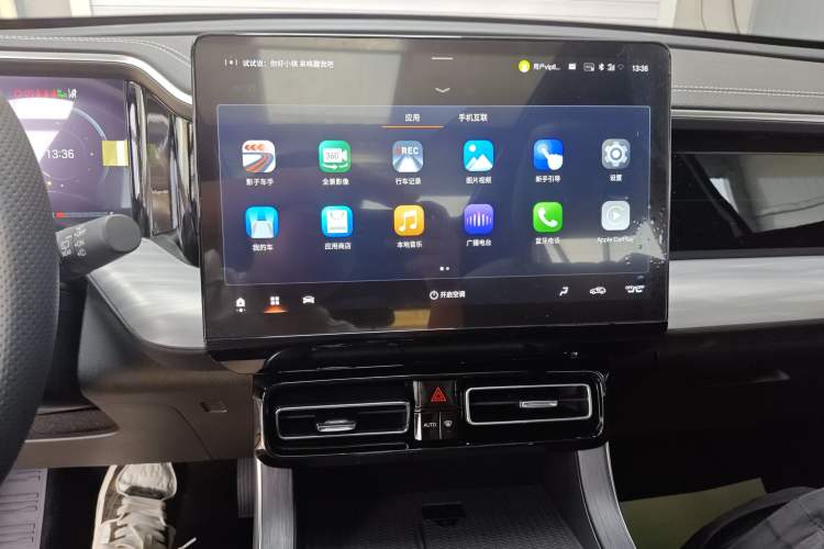 Used GAC Trumpchi GS8 2025 Linghang Series 2.0 TGDI Two-Wheel-Drive Luxury Edition 5 Seats