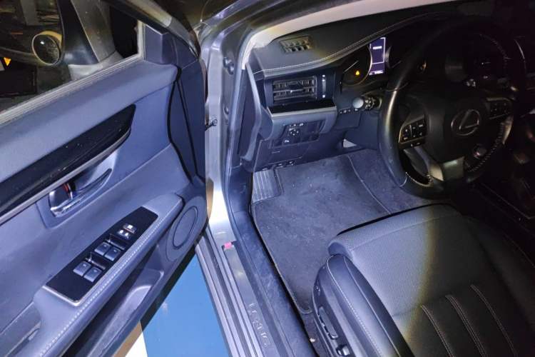 Used Lexus ES 2015 200 Elite Edition

