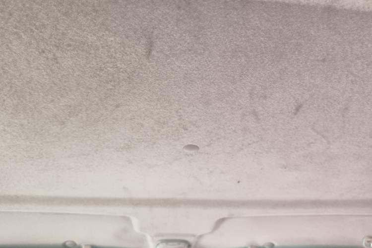 Used FAW Xiali 2011 A+ 1.0L Hatchback
