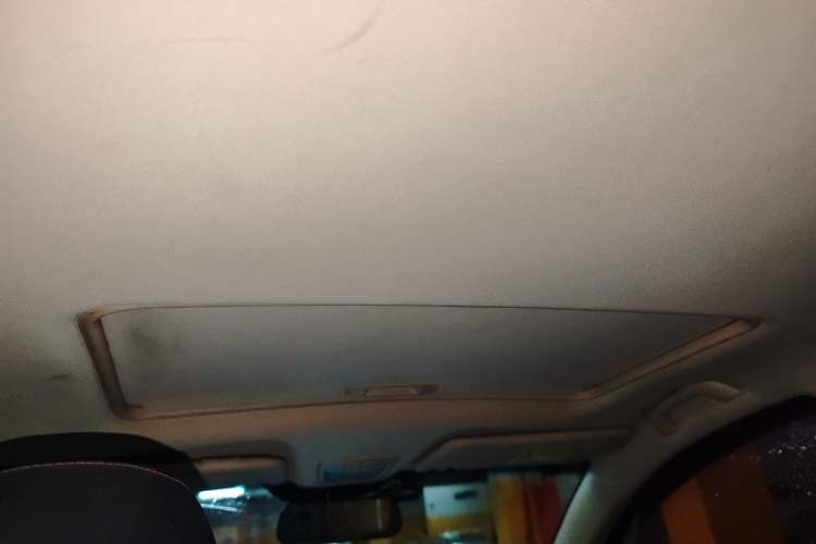 Used Baojun 560 2015 1.8L manual luxury version