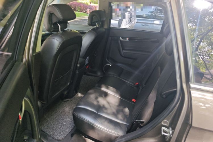 Used Chevrolet Captiva 2015 2.4L Two-Wheel Drive Urban Version 7 Seats