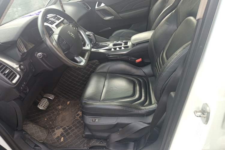 Used DS 5 2013 1.6T Luxury Edition THP200 Left Front Seat