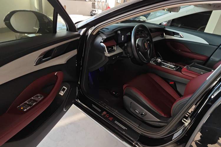 Used Hongqi H5 2025 1.5T DCT Qiyun 500 000th Unit Commemorative Edition