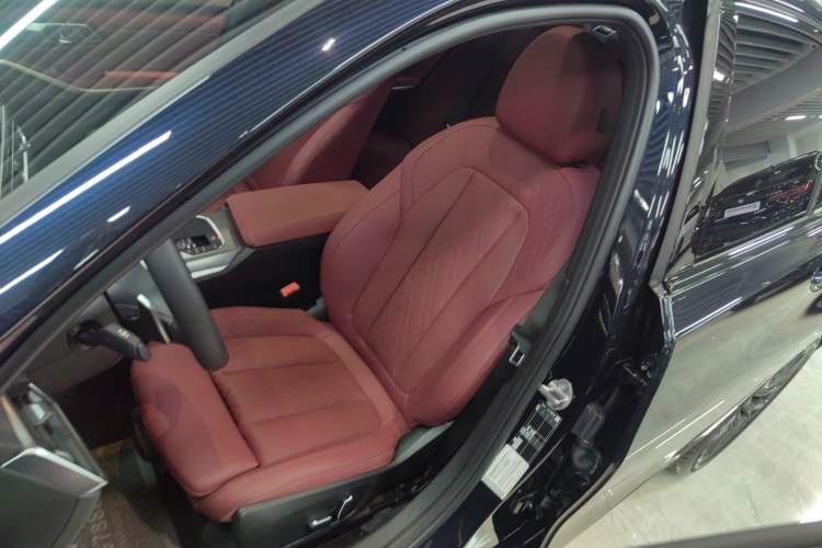 Used BMW 3 Series 2024 325i M Sport Night Edition Package Left Front Seat