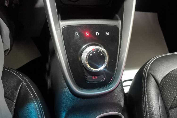 Used Baojun 510 2017 1.5L Automatic Fashion Model
