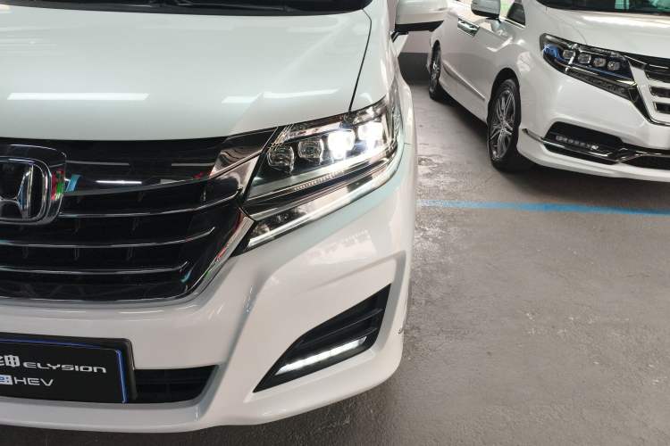 Used Honda Elysion 2016 2.4L Luxury Edition