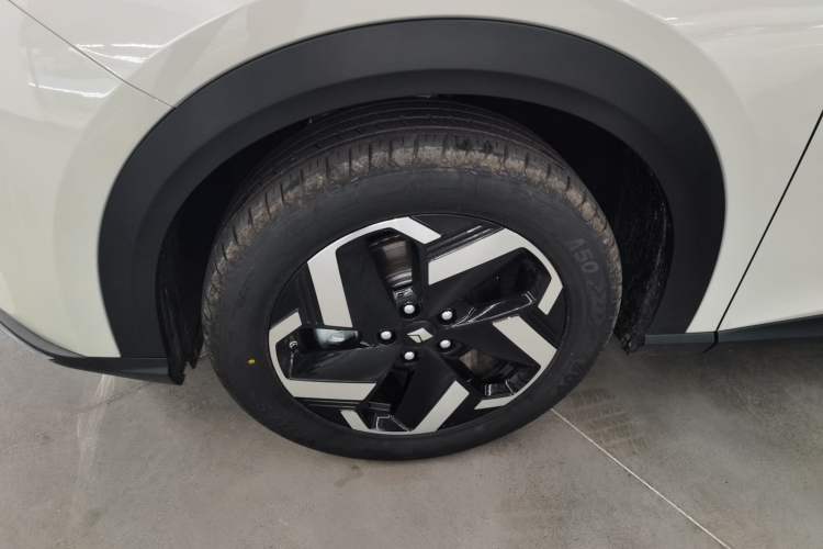 Used Baojun Yunhai 2025 Model 500km Pure Electric Travel Edition