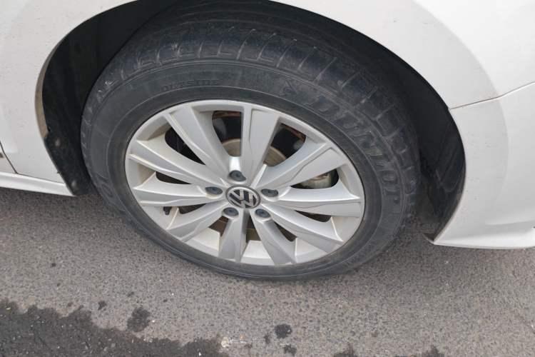 Used Volkswagen Sagitar 2015 1.6L Automatic Comfort Model Exterior 7