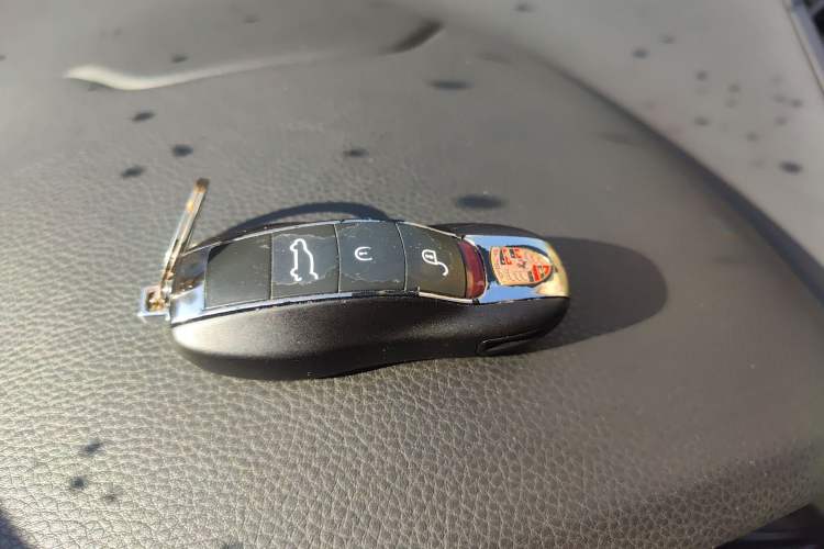 Used Porsche Cayenne E-Hybrid 2016 Cayenne S E-Hybrid 3.0T
