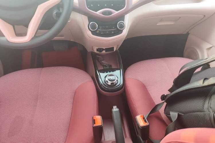 Used Oshan Benni E-Star 2021 National Edition Colorful Version Lithium Iron Phosphate (31.86 kWh)