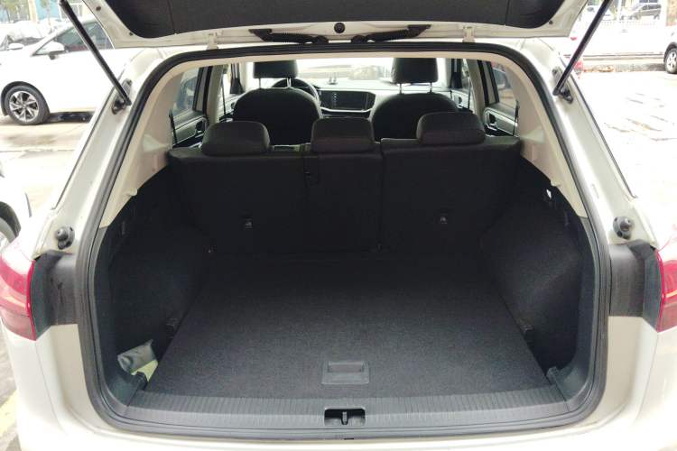 Used Volkswagen Tayron 2020 280TSI Two-Wheel Drive Luxury Connect Edition