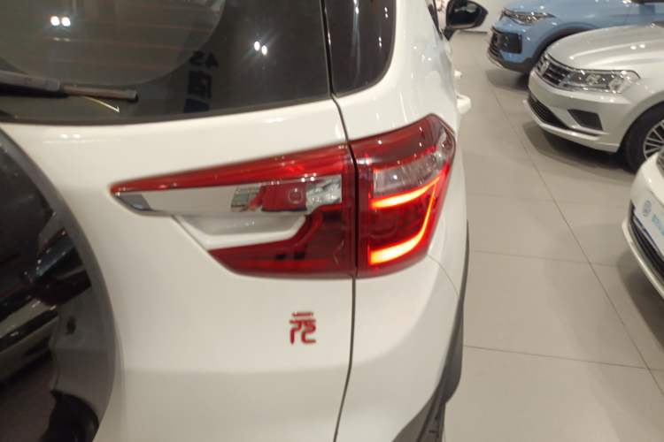 Used BYD Yuan 2017 1.5L Automatic Cool & Connected Model