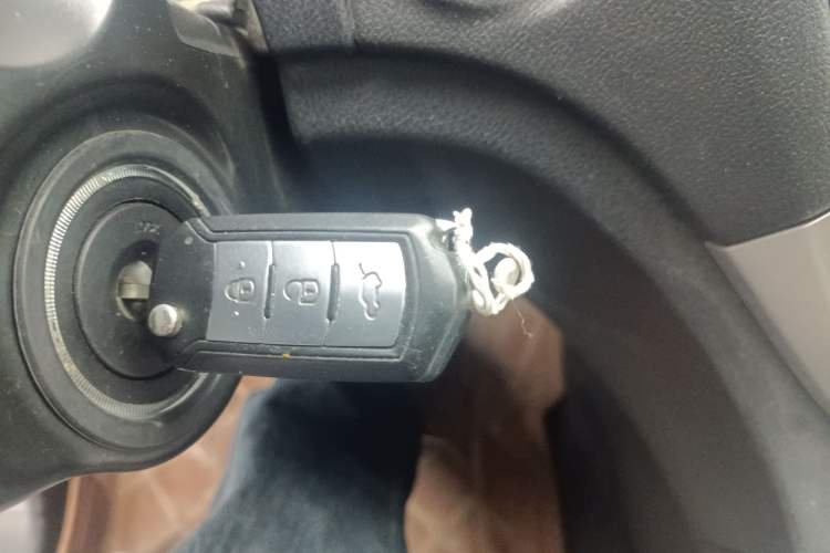 Used GAC Trumpchi GS5 2014 2.0L Automatic Two-Wheel Drive Deluxe Edition Vehicle Key