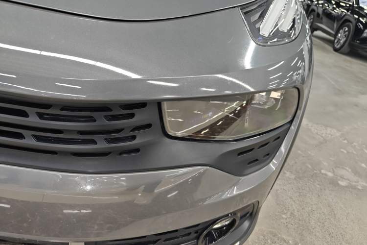 Used Lynk & Co 02 2019 1.5T DCT Two-Wheel Drive Sporty Version China VI Standard Left Front Headlight