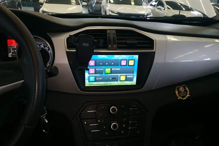 Used MG GS 2016 1.5TGI Manual Value Edition Audio And AC Panel