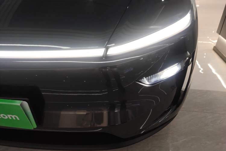 Used Tesla Model Y 2025 Rear-Wheel-Drive Version Left Front Headlight