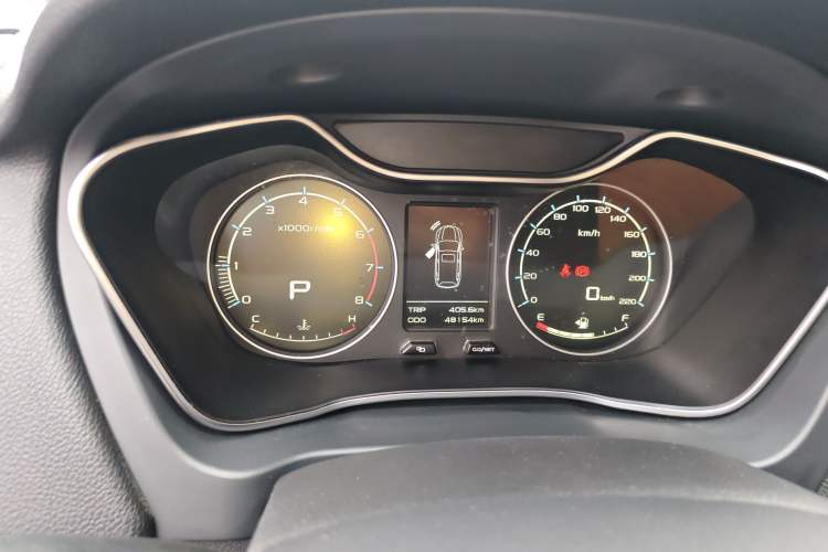 Used Geely Auto Vision X6 2016 1.3T CVT Flagship Model
