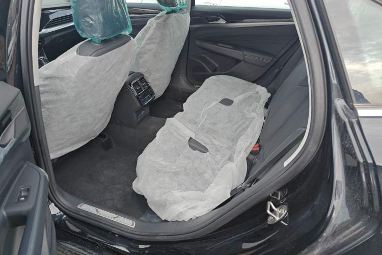 Used Volkswagen Passat New Energy 2025 430 PHEV Hybrid Business Edition Left Rear Seat