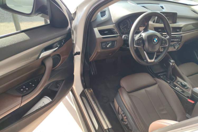 Used BMW X1 2016 sDrive18Li Luxury Model
