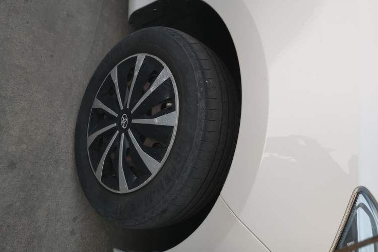 Used Toyota Vios 2017 1.3L Manual Rui Xing Edition
