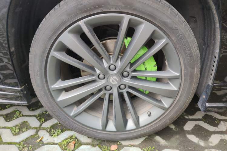 Used Leapmotor C16 2024 Range-Extended 200 Luxury Edition Right Front Wheel Hub