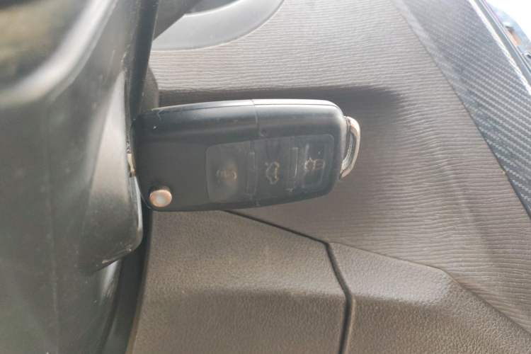 Used Wuling Hongguang 2015 1.5L S Basic Version China V Standard