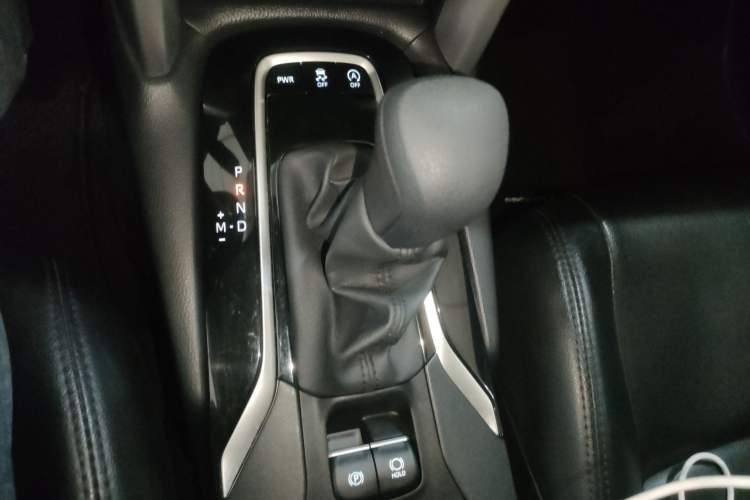 Used Toyota FRONTLANDER 2023 2.0L CVT Elite Edition
