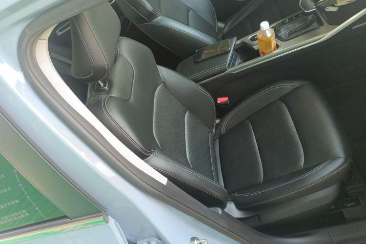 Used Geely Auto Emgrand 2023 4th Generation Champion Edition 1.5L CVT Prestige Model