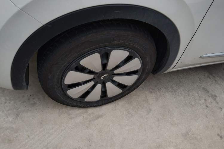 Used Wuling Bingo 2023 410 km Lingxi Deluxe Edition
