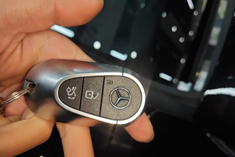 Used Mercedes-Benz E-Class 2024 E 300 L Luxury Model
